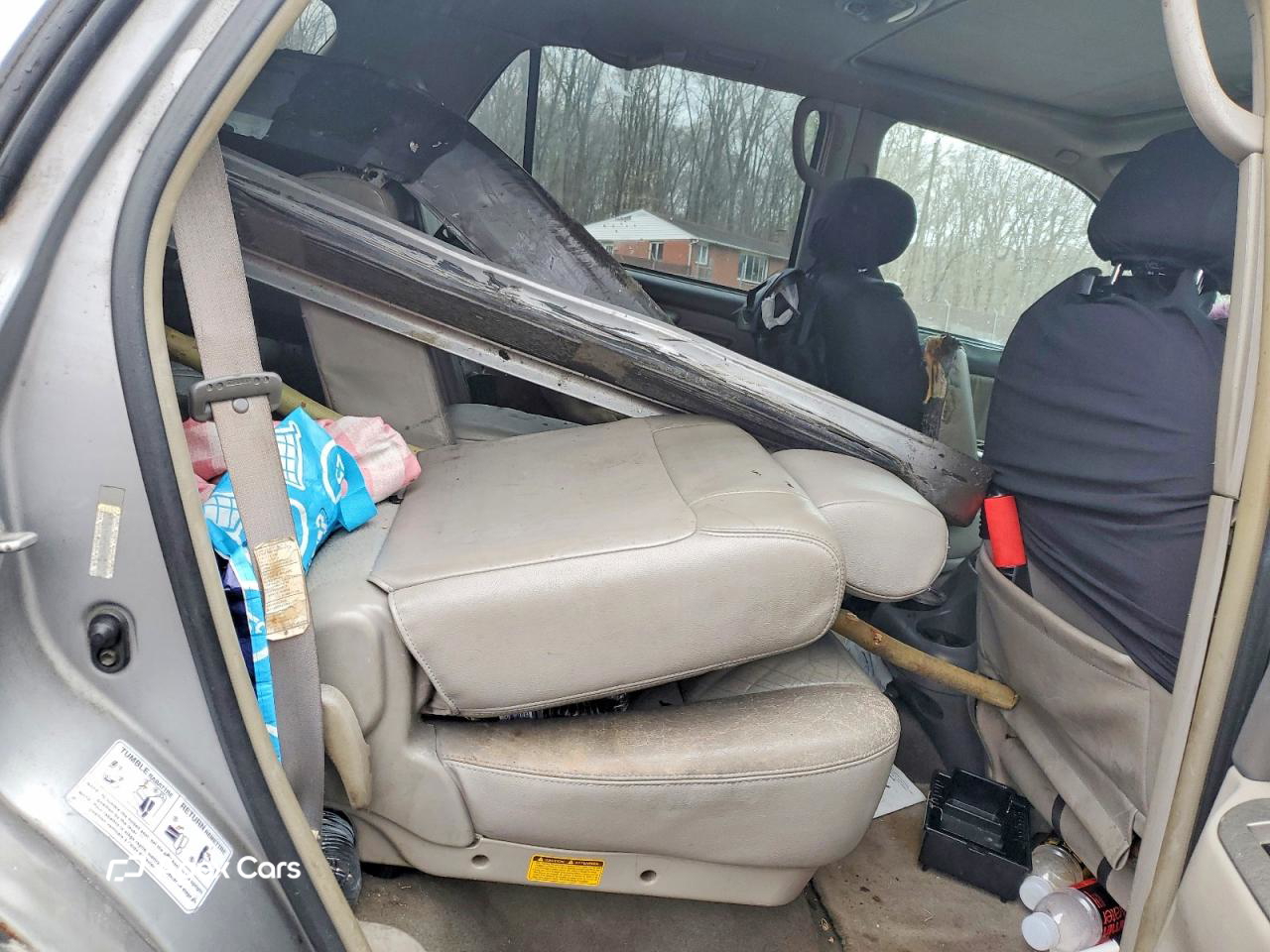 Toyota Sequoia 2004
