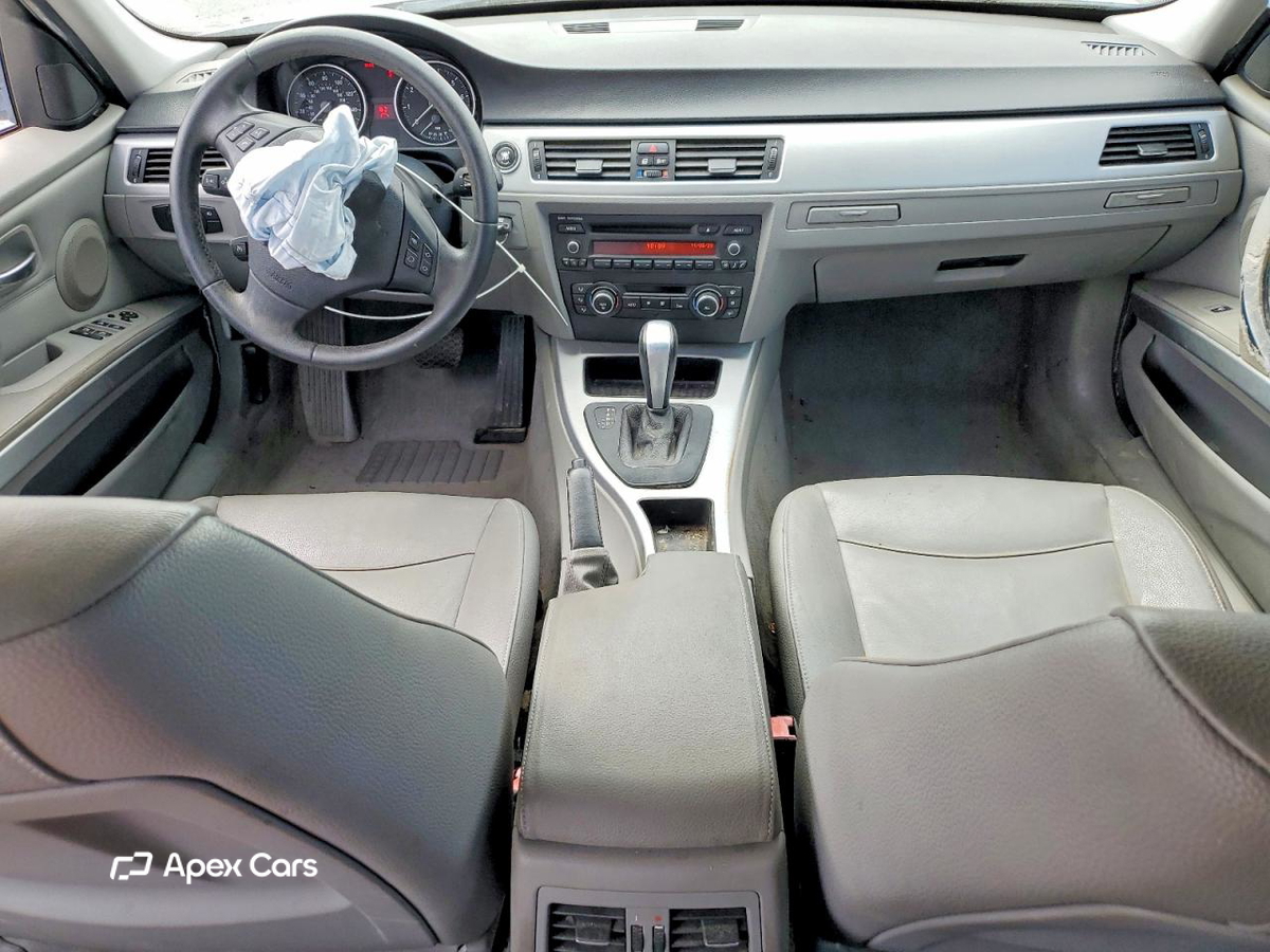 BMW Series 3 2011