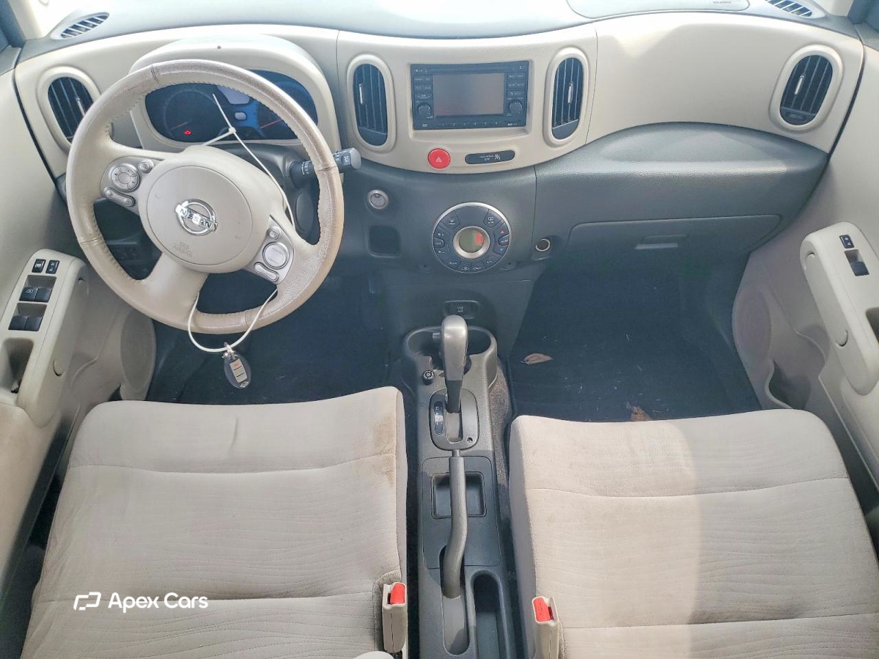 Nissan Cube 2011