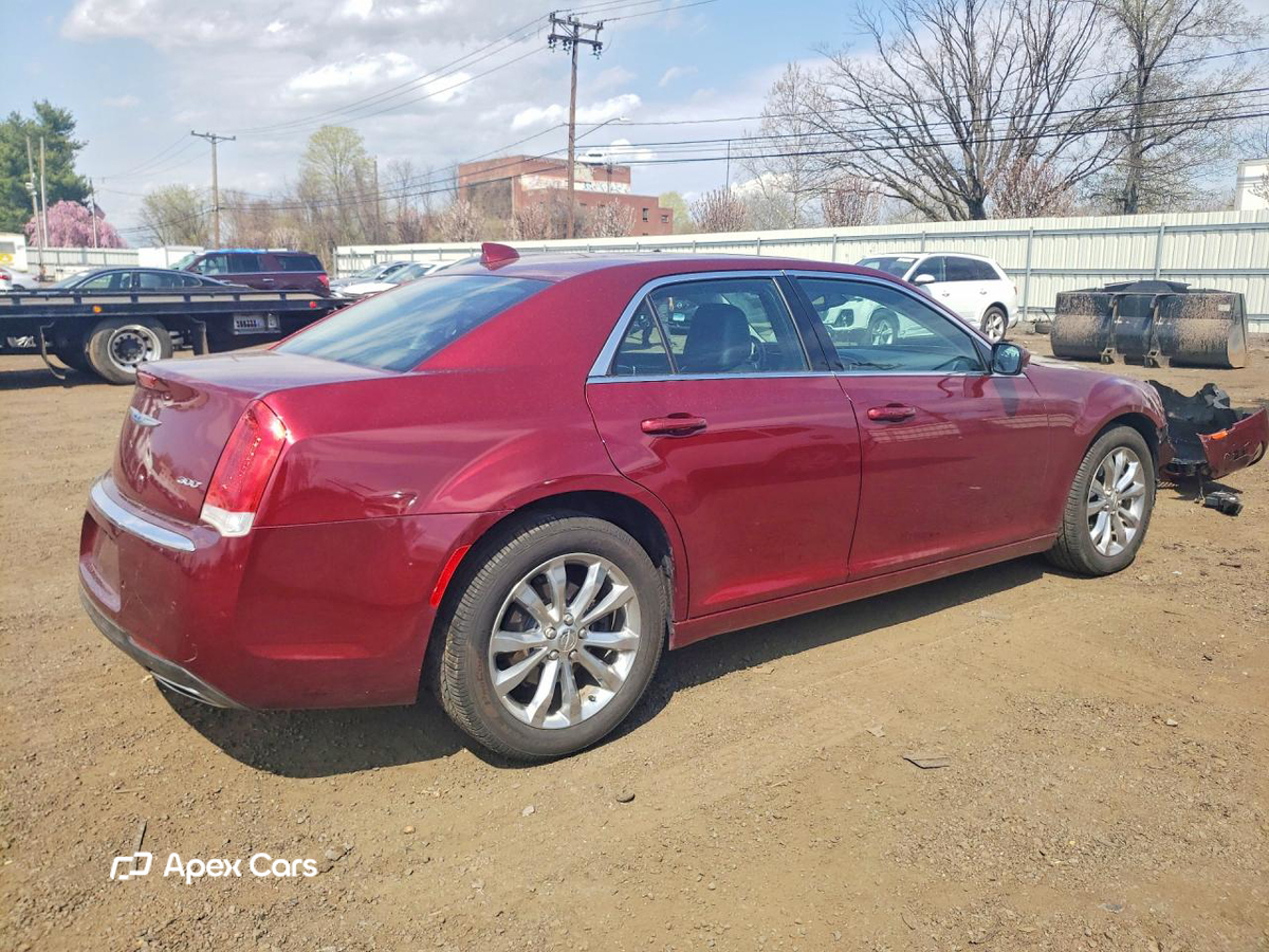Chrysler 300 2018
