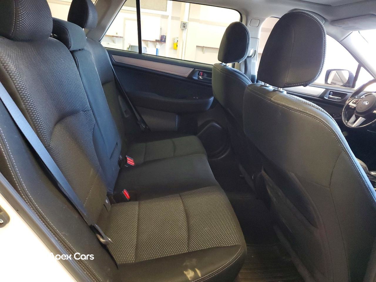 Subaru Outback 2015