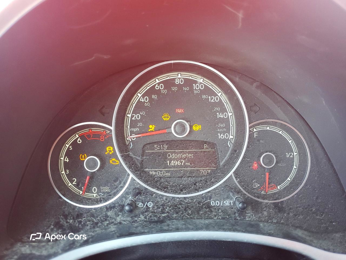 Volkswagen Beetle 2018
