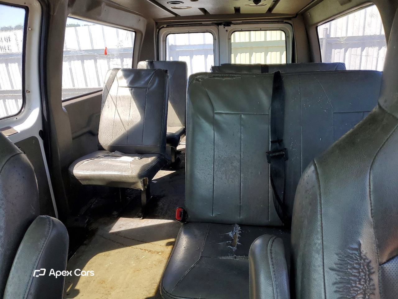 Ford Econoline 2011