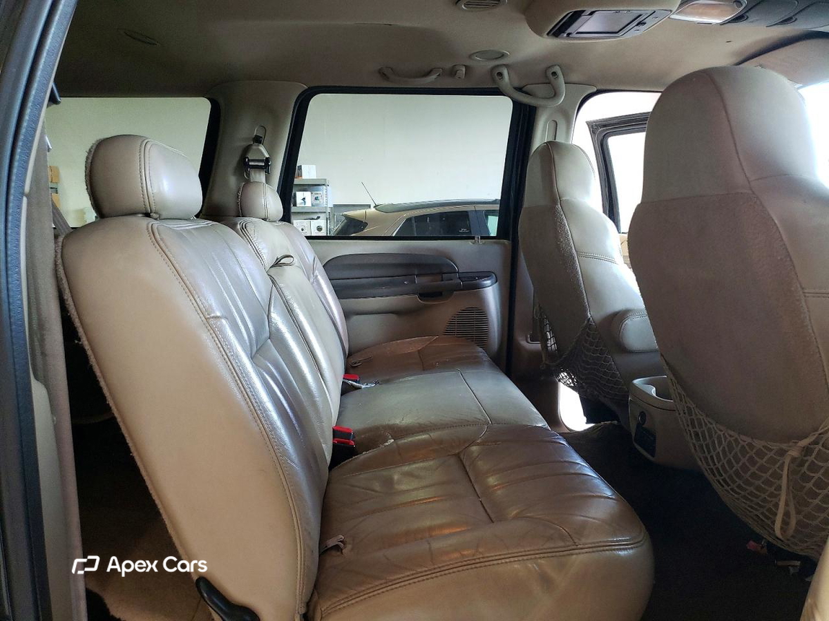 Ford Excursion 2000