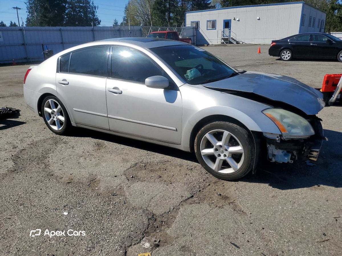 Nissan Maxima 2004