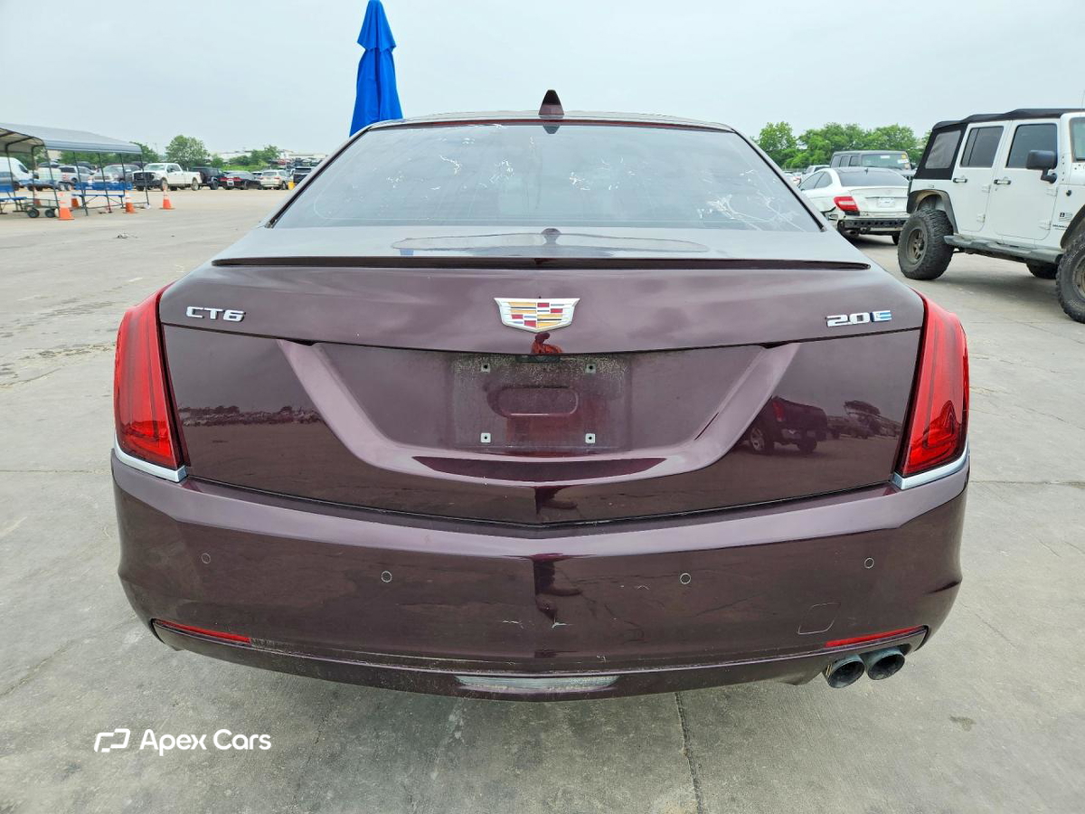 Cadillac CT6 2017