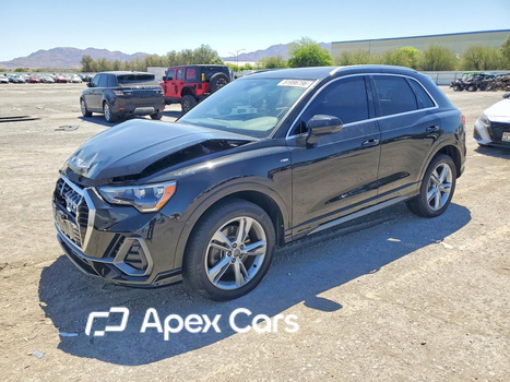 Audi Q3 2020 - Image 1 of 14