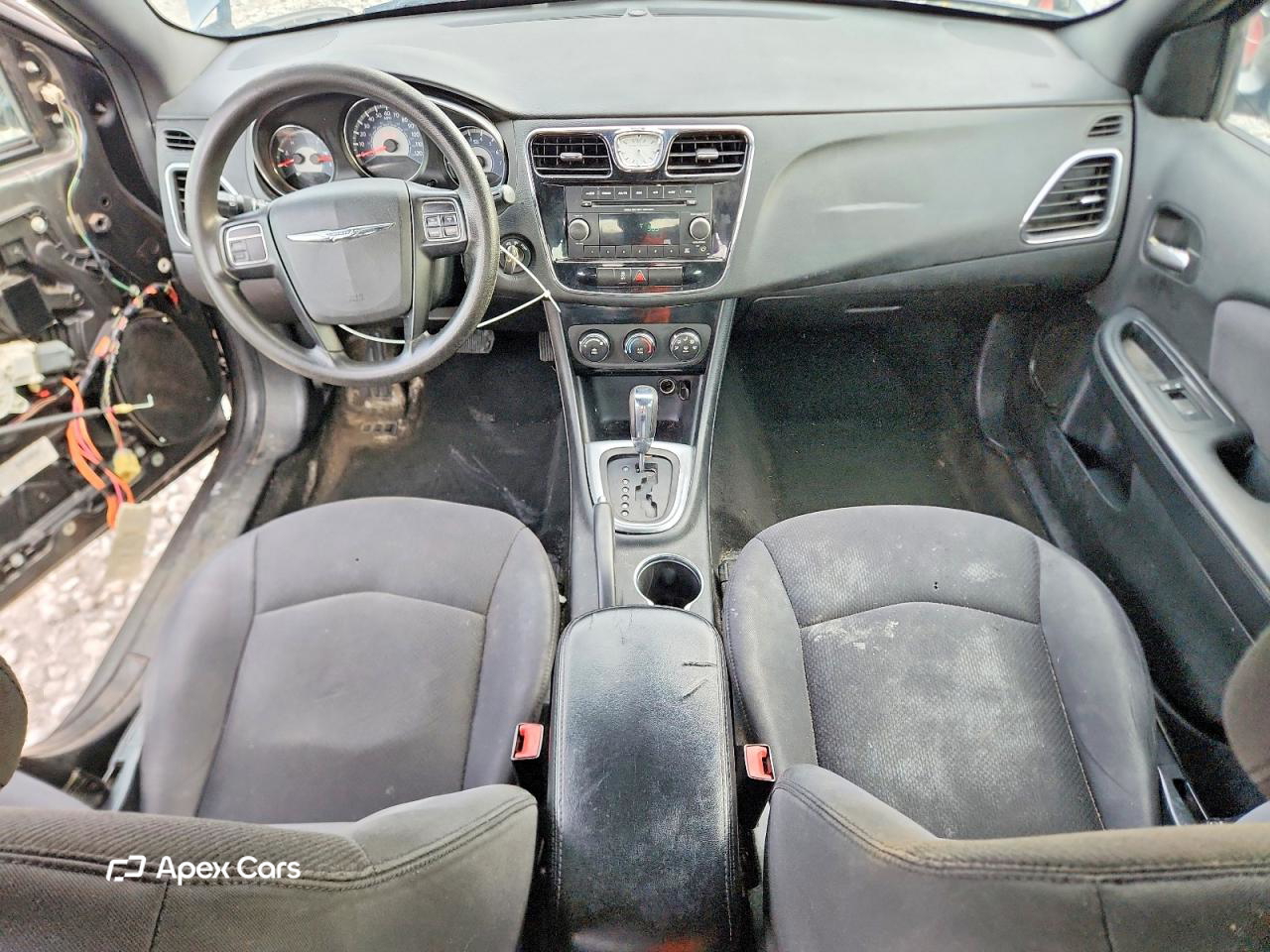 Chrysler 200 2012