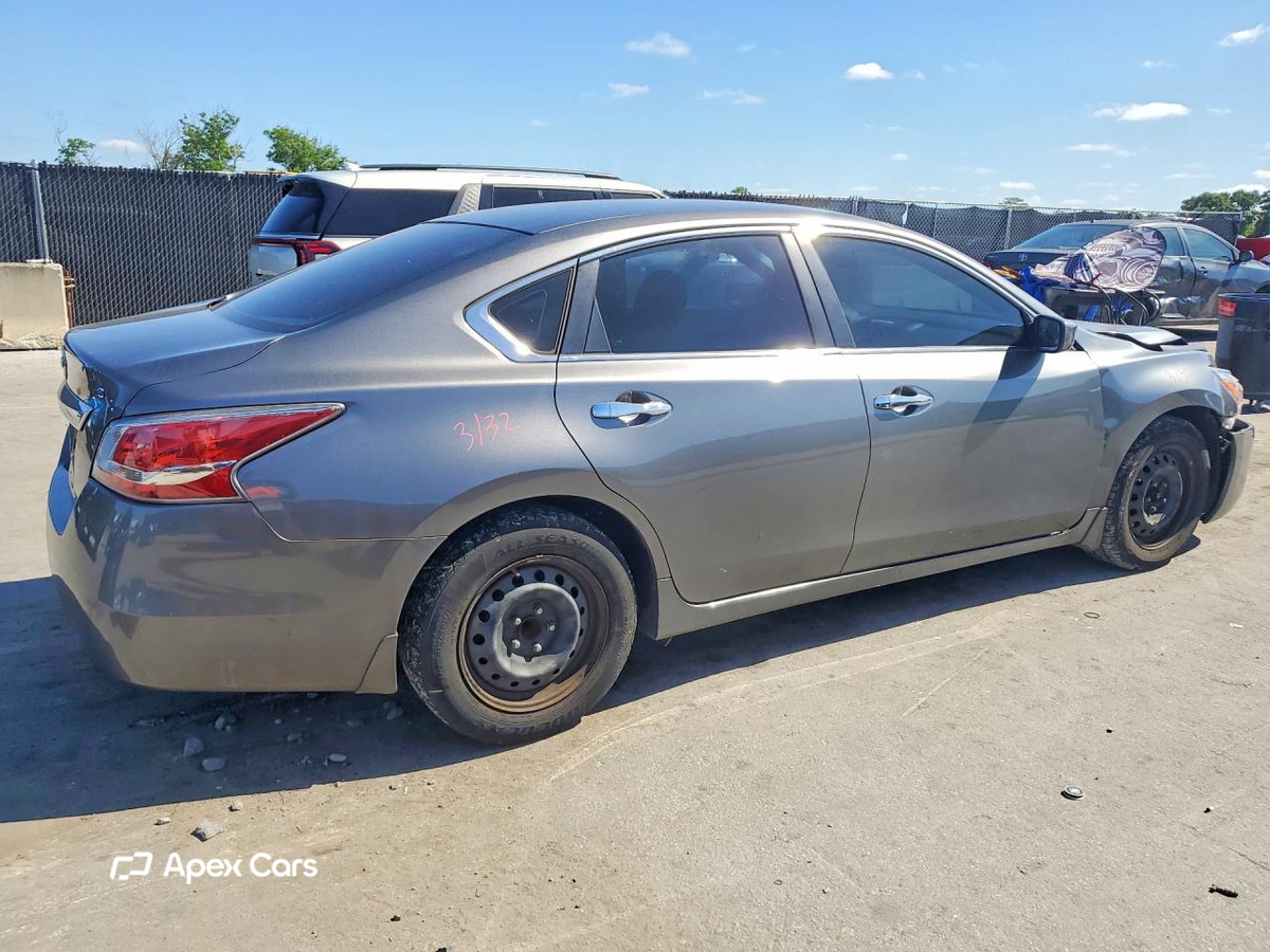 Nissan Altima 2015
