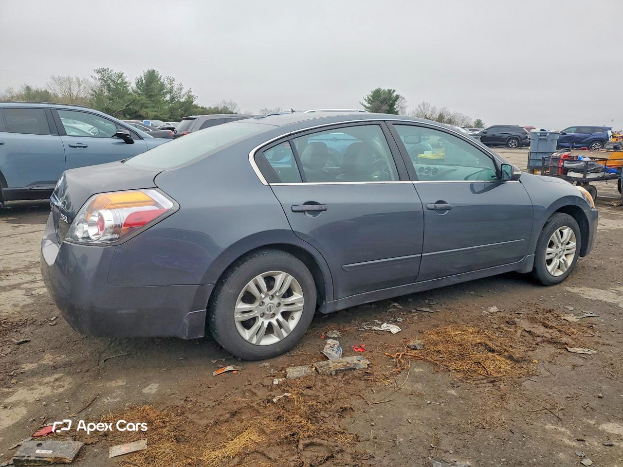 Nissan Altima 2011