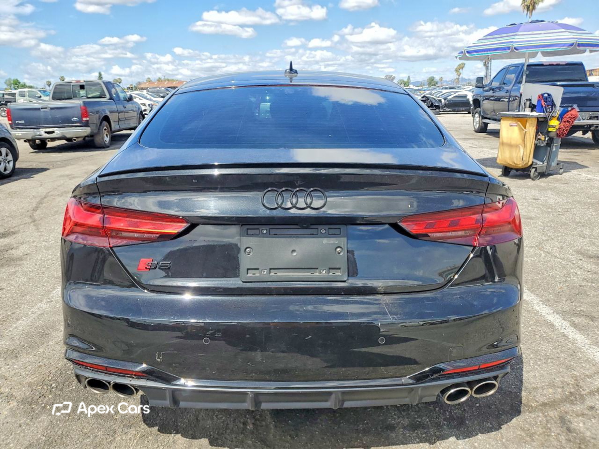 Audi RS5 2022