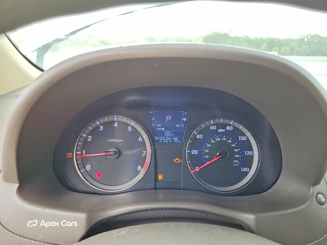 Hyundai Accent 2012