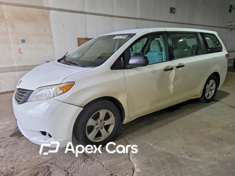 Toyota Sienna 2012 - Image 1 of 13