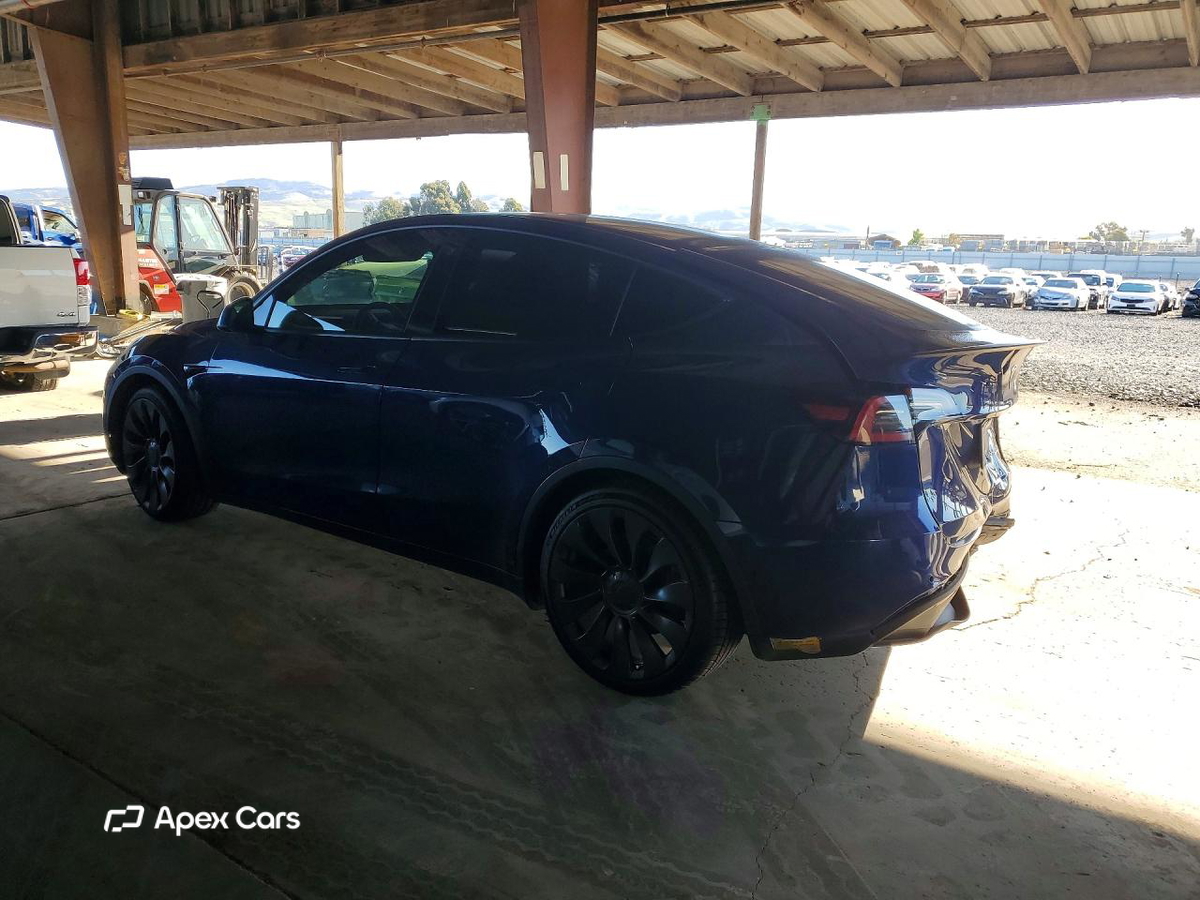 Tesla Model Y 2022