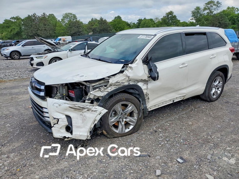 Toyota Highlander 2018 - Image 1 of 15