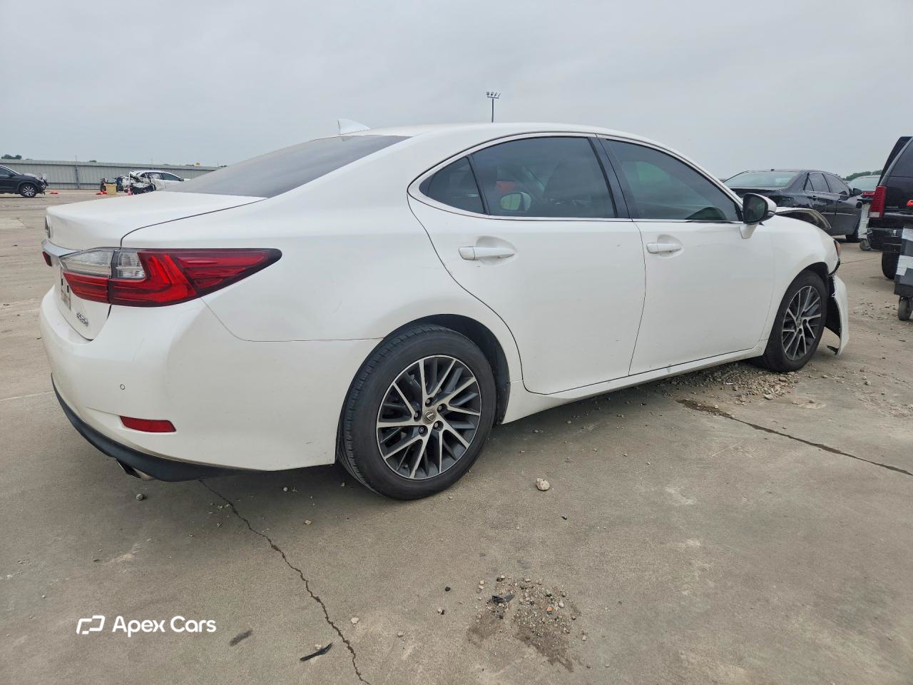 Lexus ES 2017