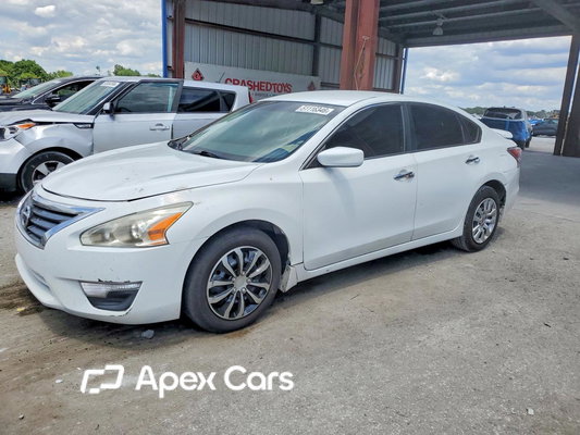 Nissan Altima 2015 - Zdjęcie 1 z 14