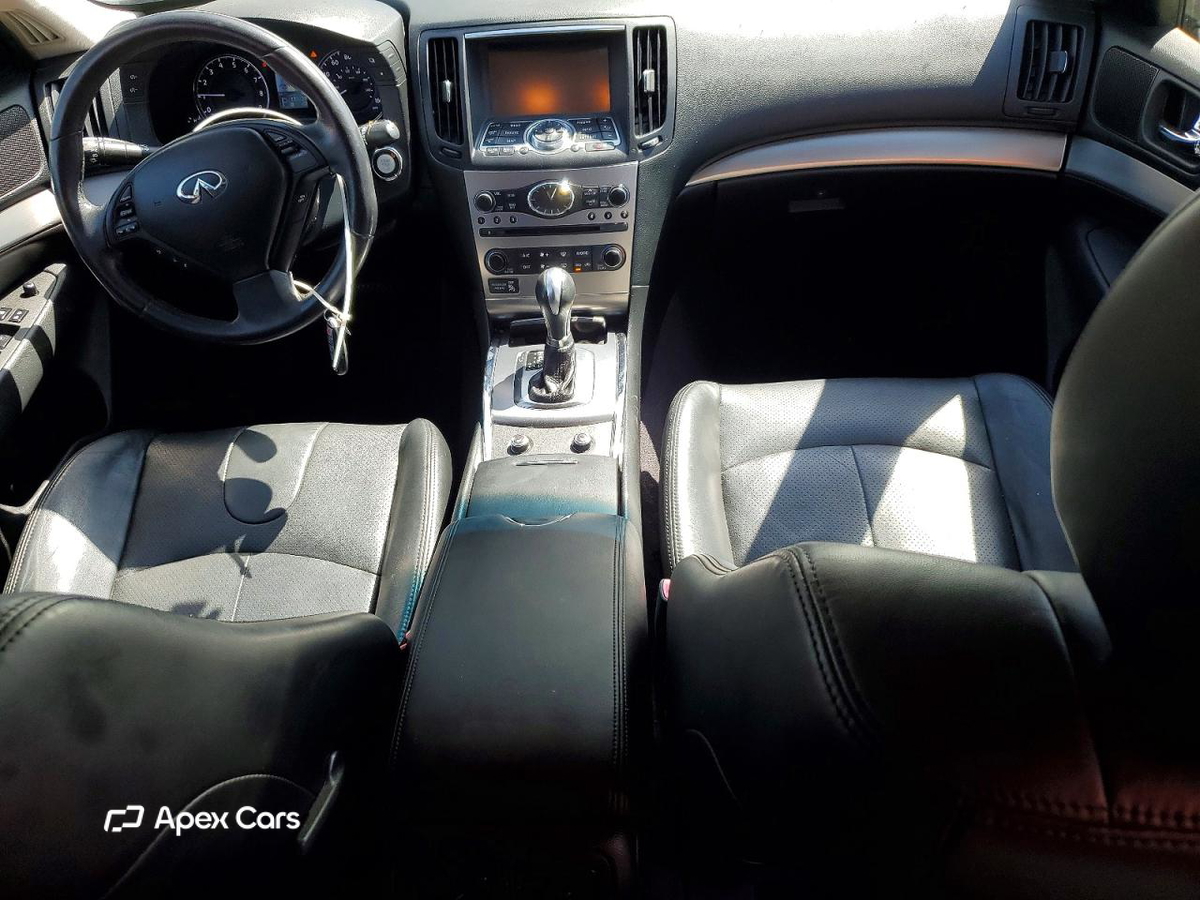 Infiniti Q40 2015