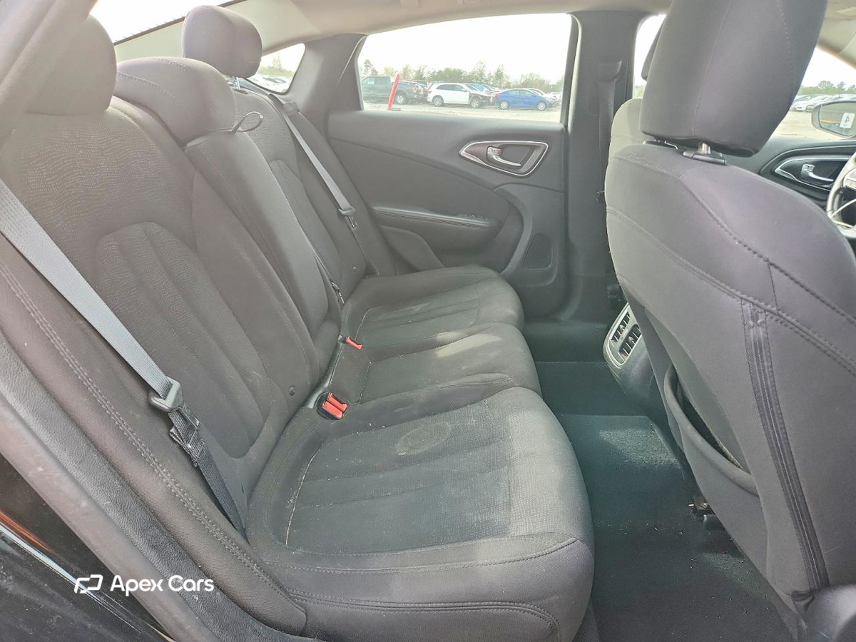 Chrysler 200 2015
