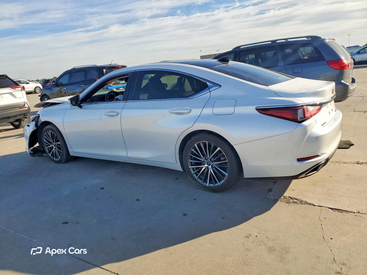 Lexus ES 2023
