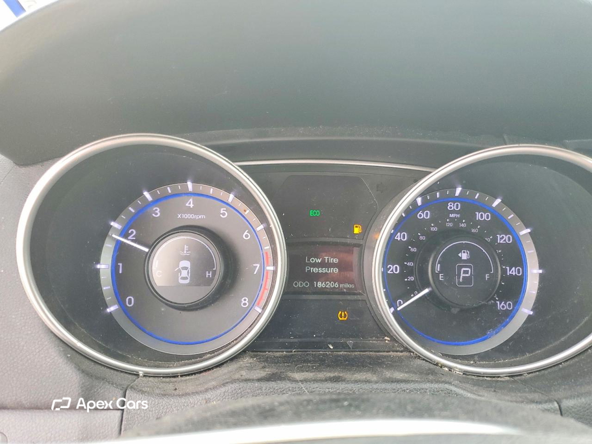 Hyundai Sonata 2011