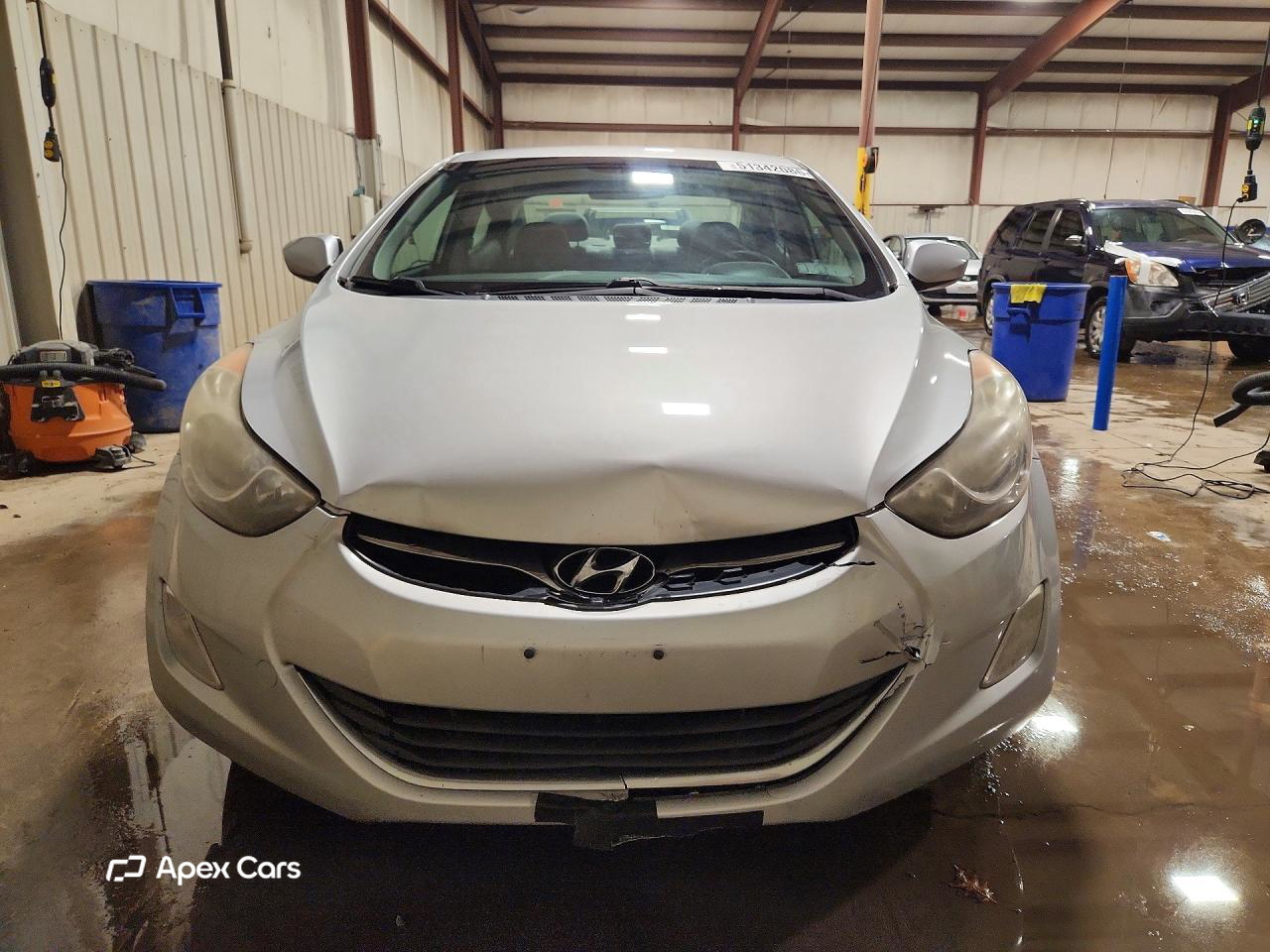 Hyundai Elantra 2013