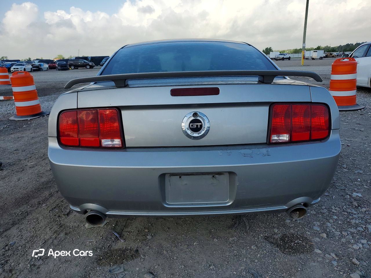 Ford Mustang 2008