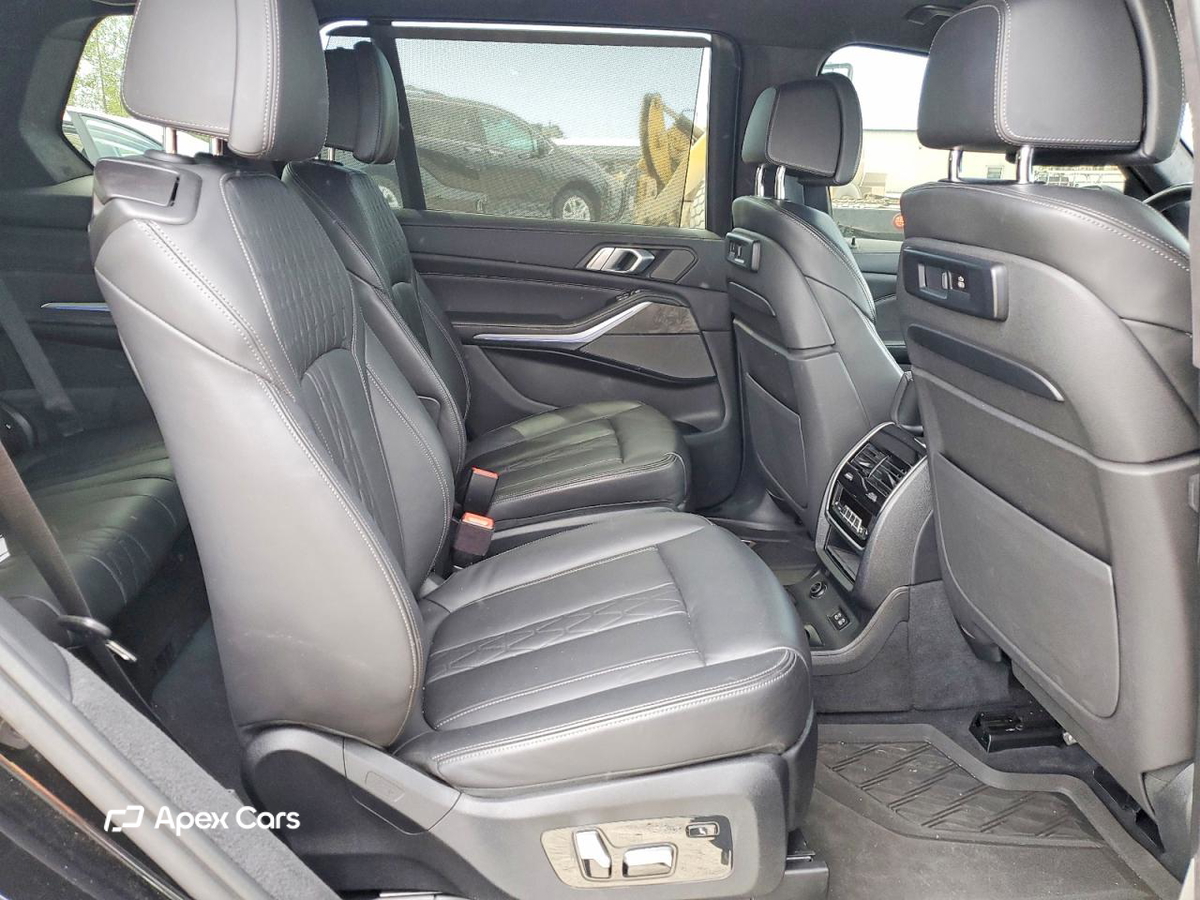 BMW X7 2020