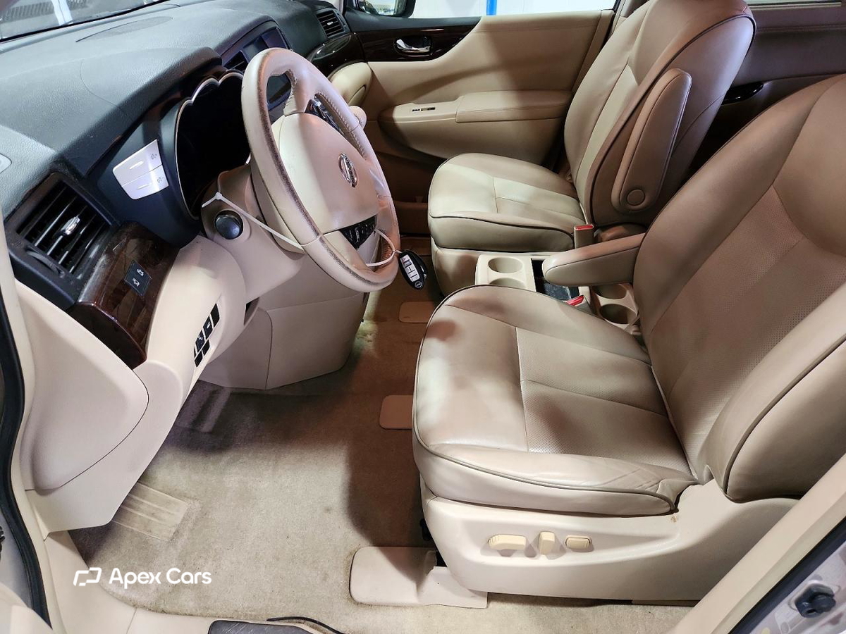 Nissan Quest 2012