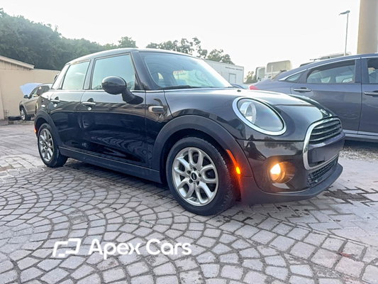 MINI Cooper 2019 - Zdjęcie 1 z 10