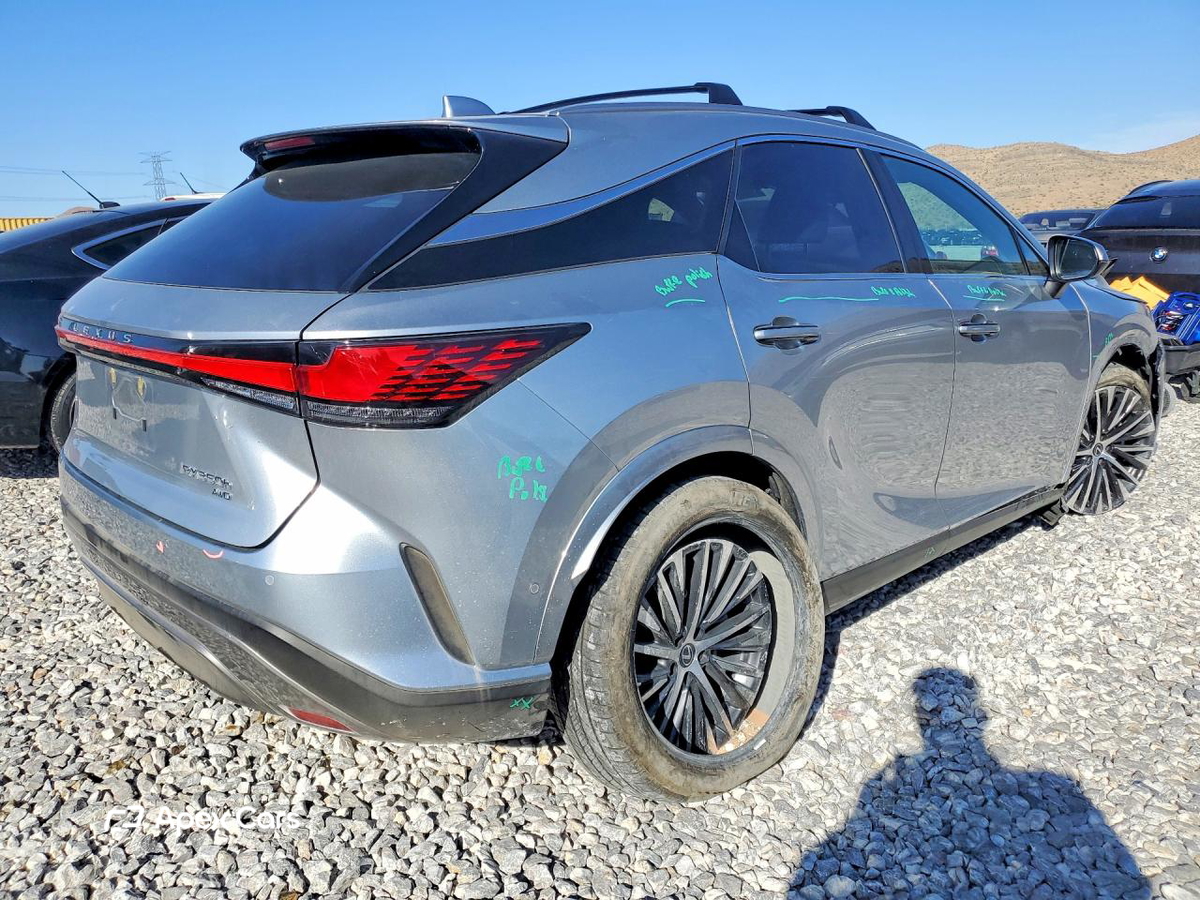 Lexus RX 2024