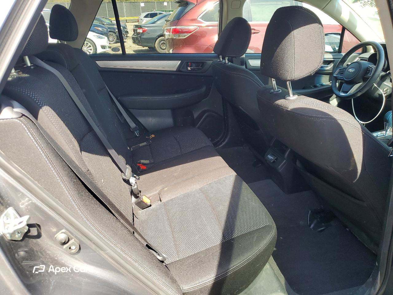 Subaru Outback 2018
