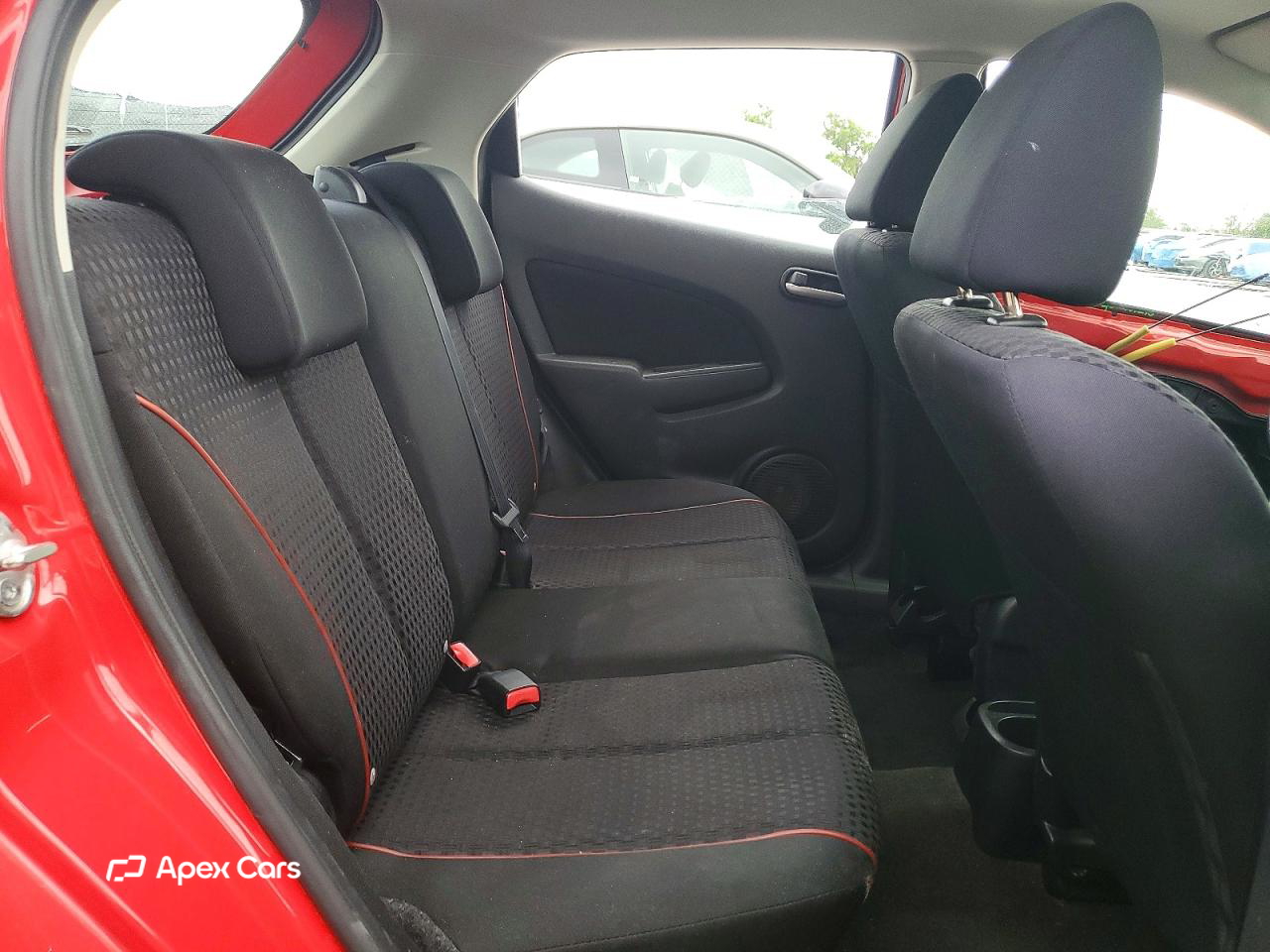 Mazda 2 2013