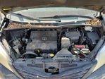 Toyota Sienna 2011