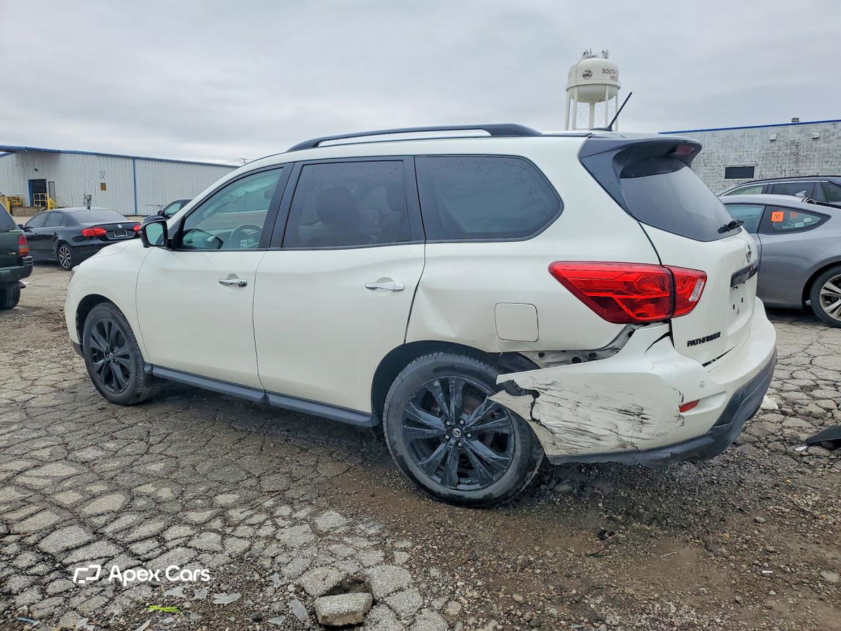 Nissan Pathfinder 2018