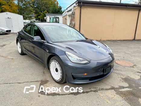 Tesla Model 3 2018 - Image 1 of 12