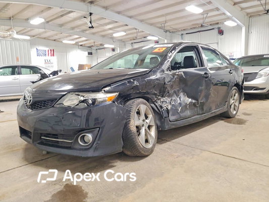Toyota Camry 2012 - Image 1 of 13