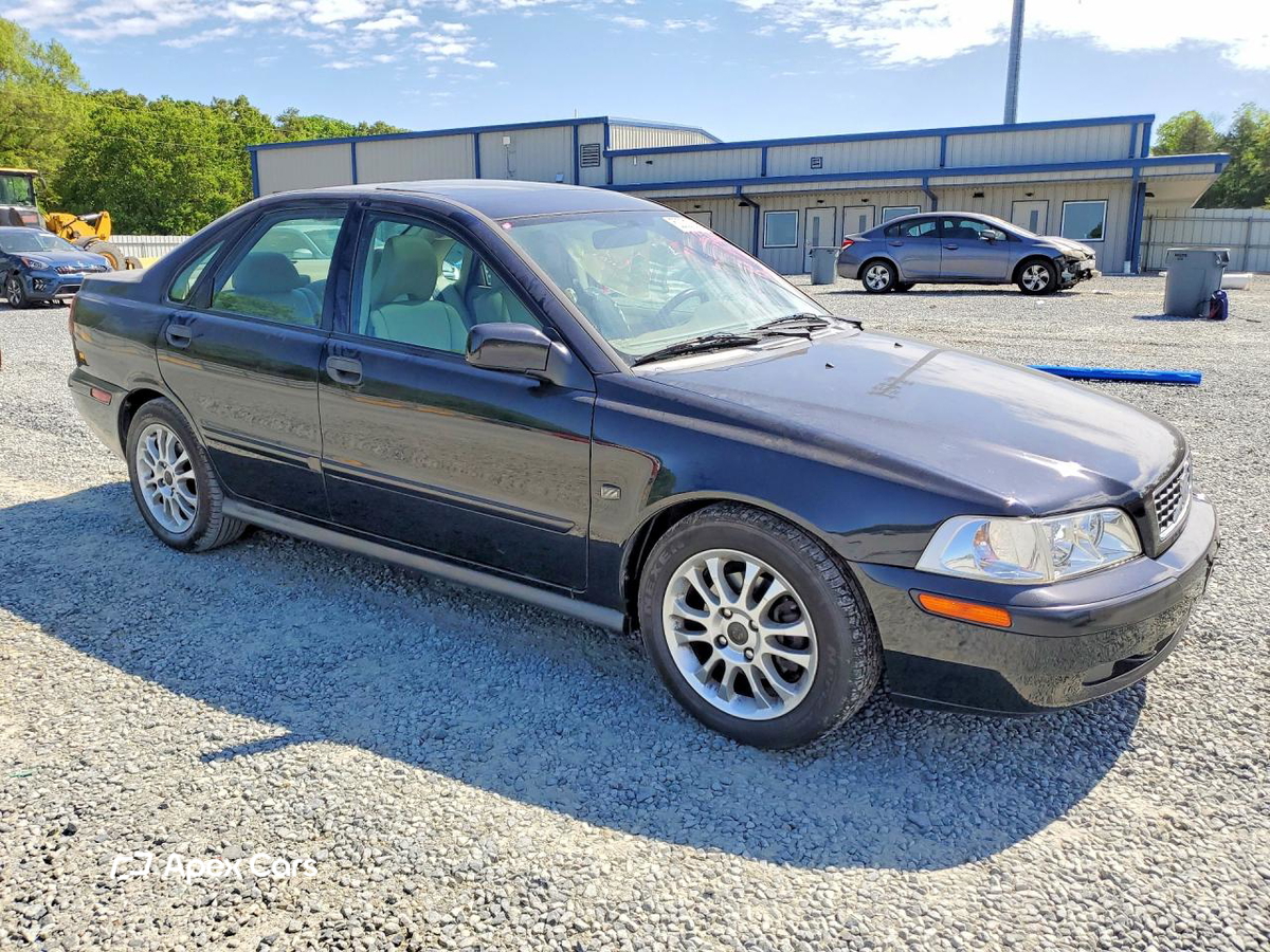 Volvo S40 2004