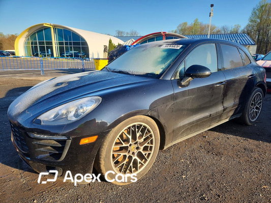 Porsche Macan 2016 - Image 1 of 14