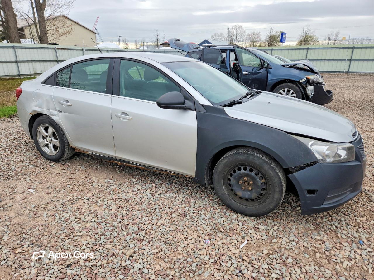 Chevrolet Cruze 2012