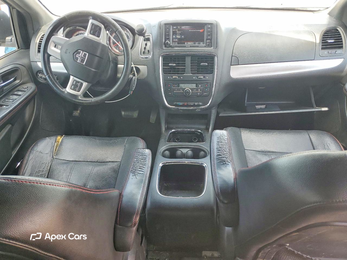 Dodge Caravan 2016