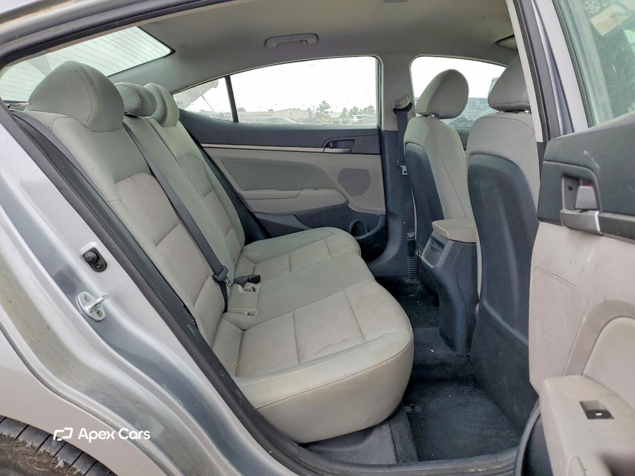 Hyundai Elantra 2017