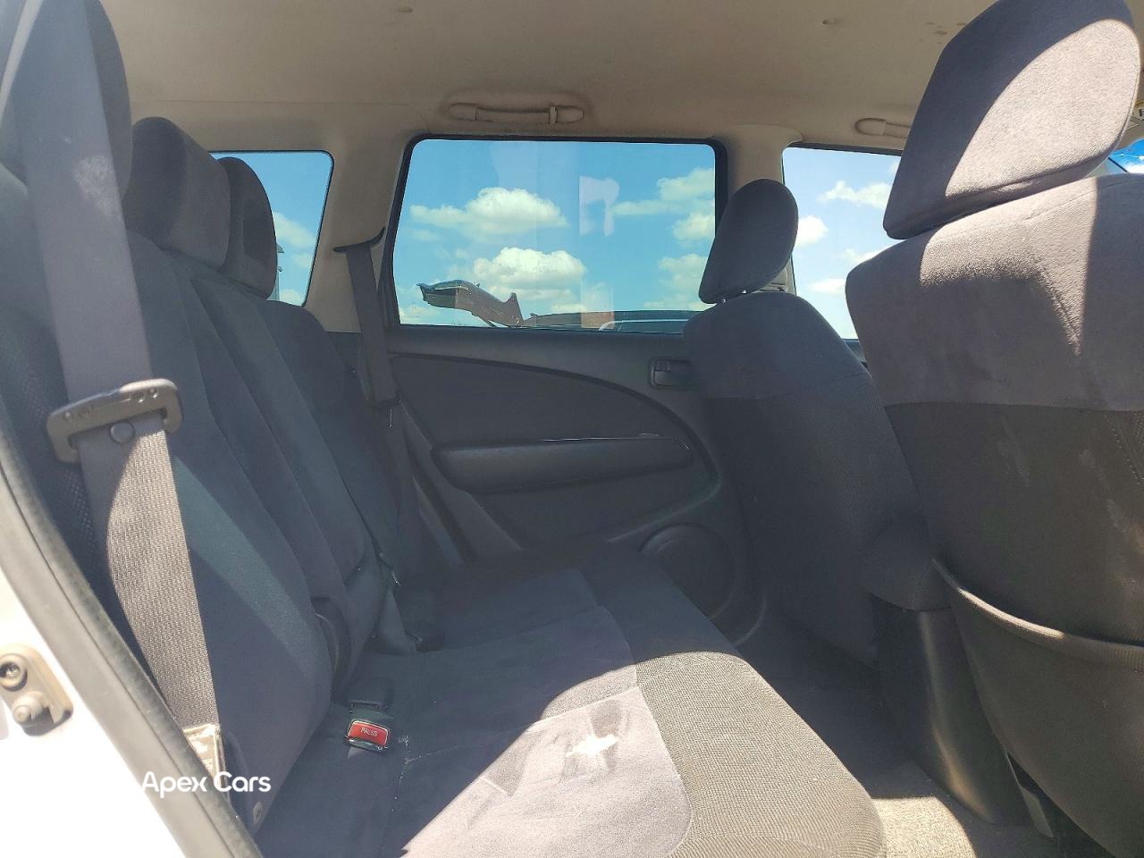 Mitsubishi Outlander 2004