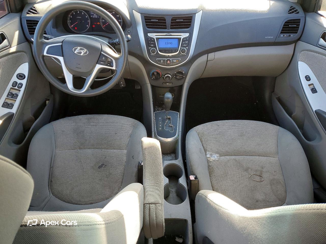 Hyundai Accent 2012
