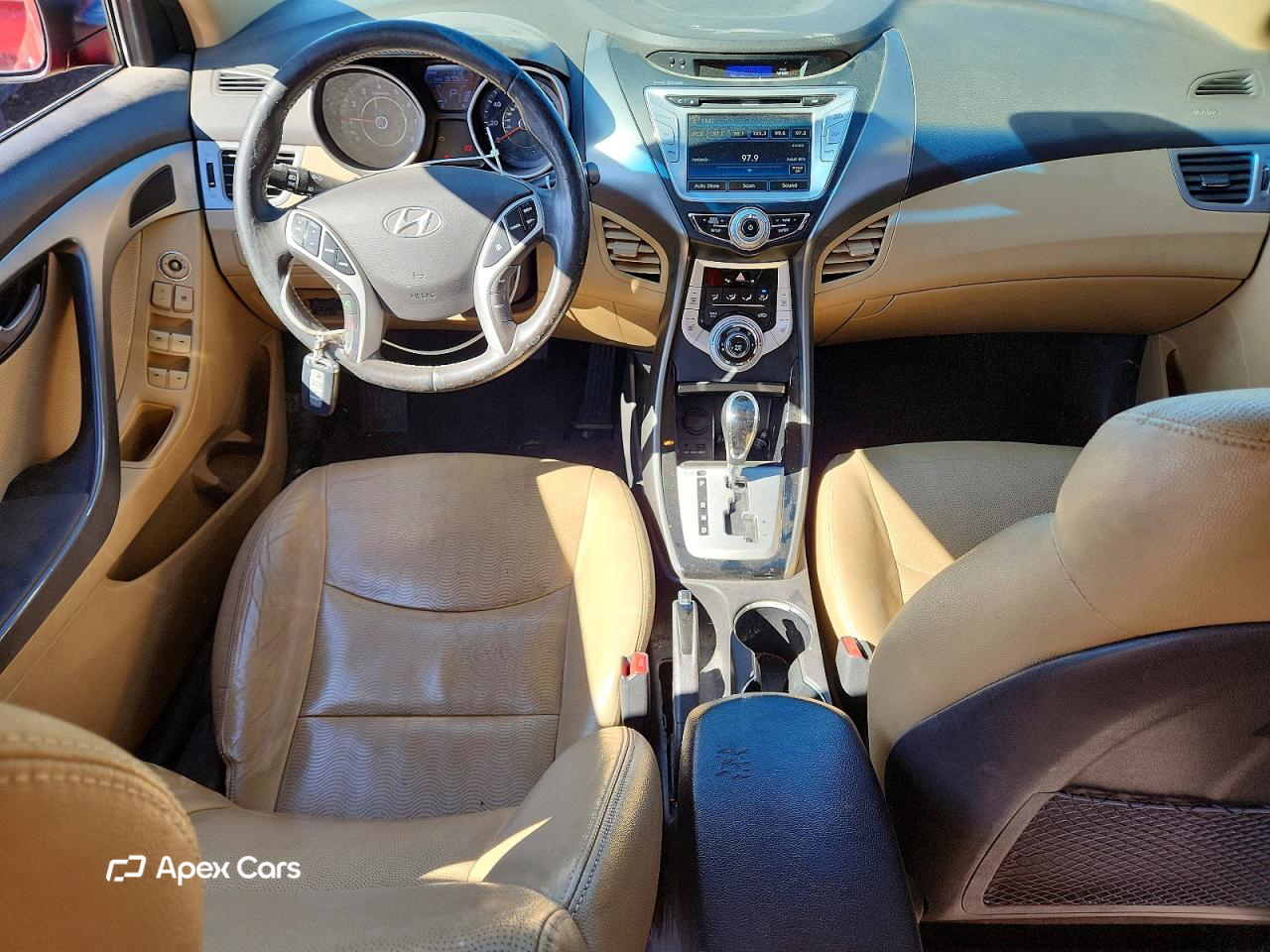 Hyundai Elantra 2011