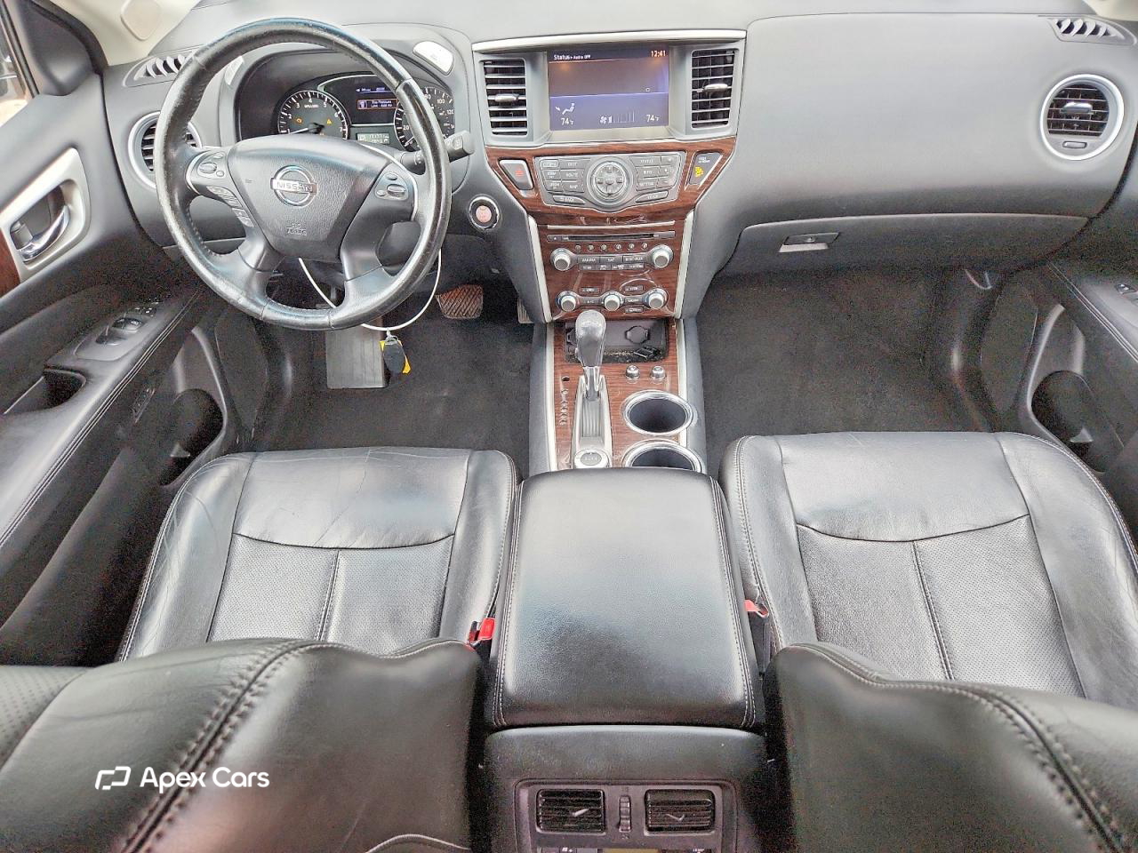 Nissan Pathfinder 2013