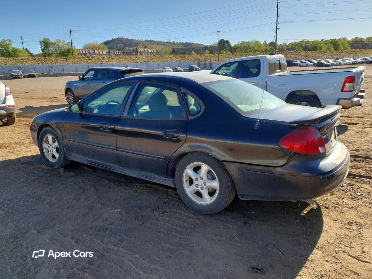 Ford Taurus 2001