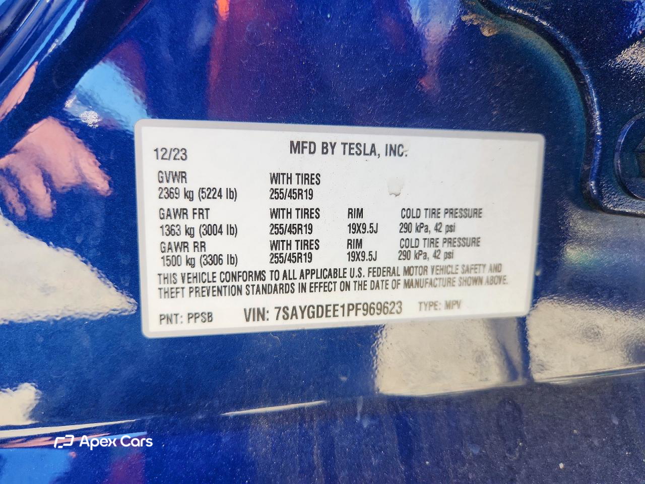 Tesla Model Y 2023