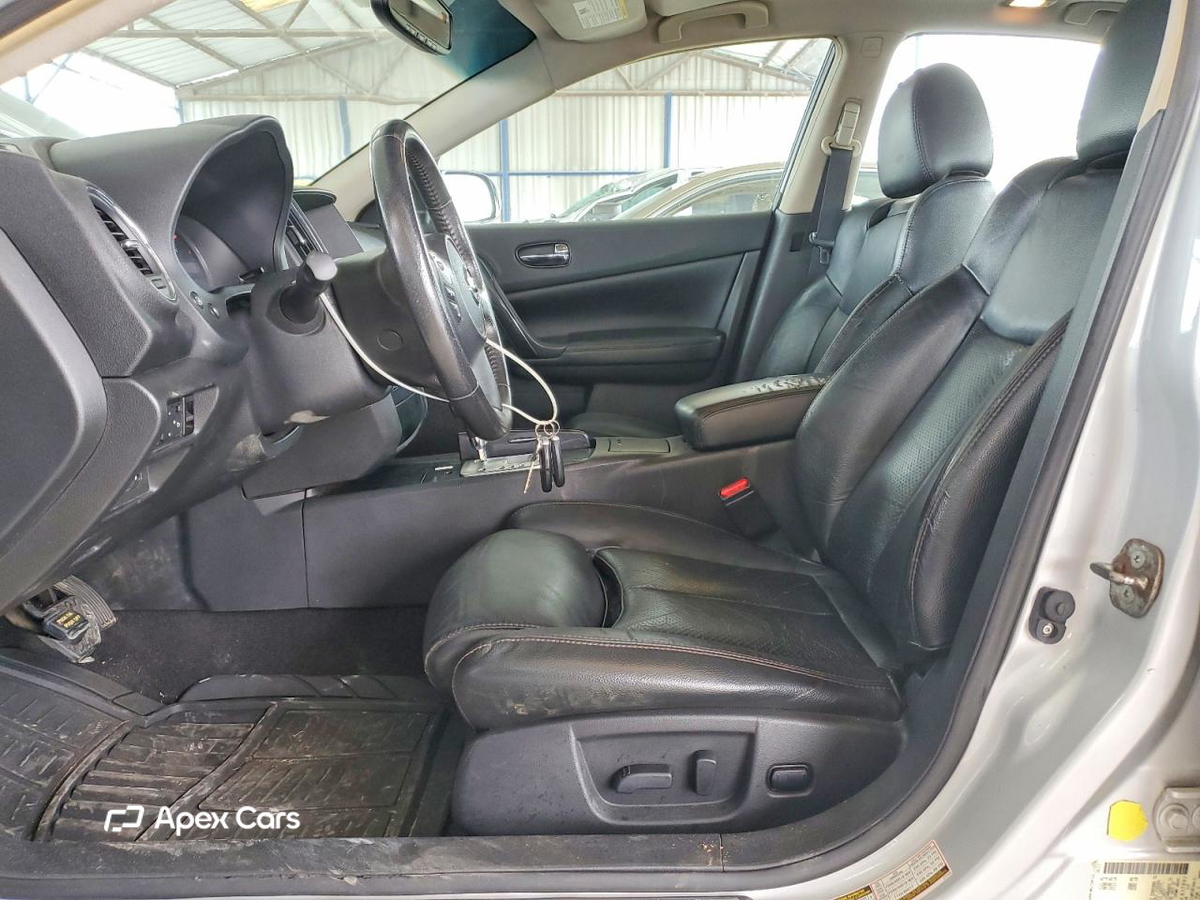 Nissan Maxima 2013