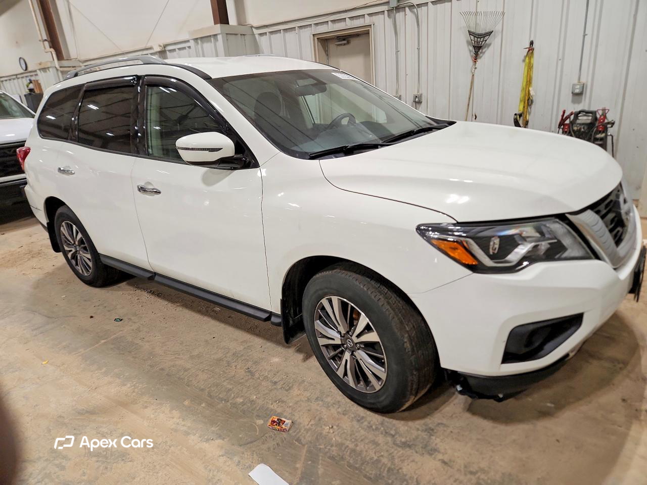 Nissan Pathfinder 2019